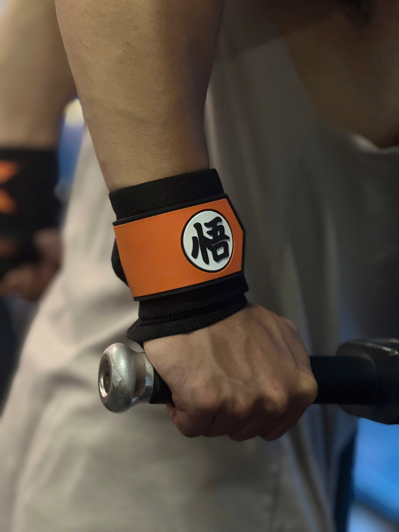 WRIST WRAPS Z6008630624967 310b080522b65a5678c40e5eb2d19641 F24h49SRDuRNIJim